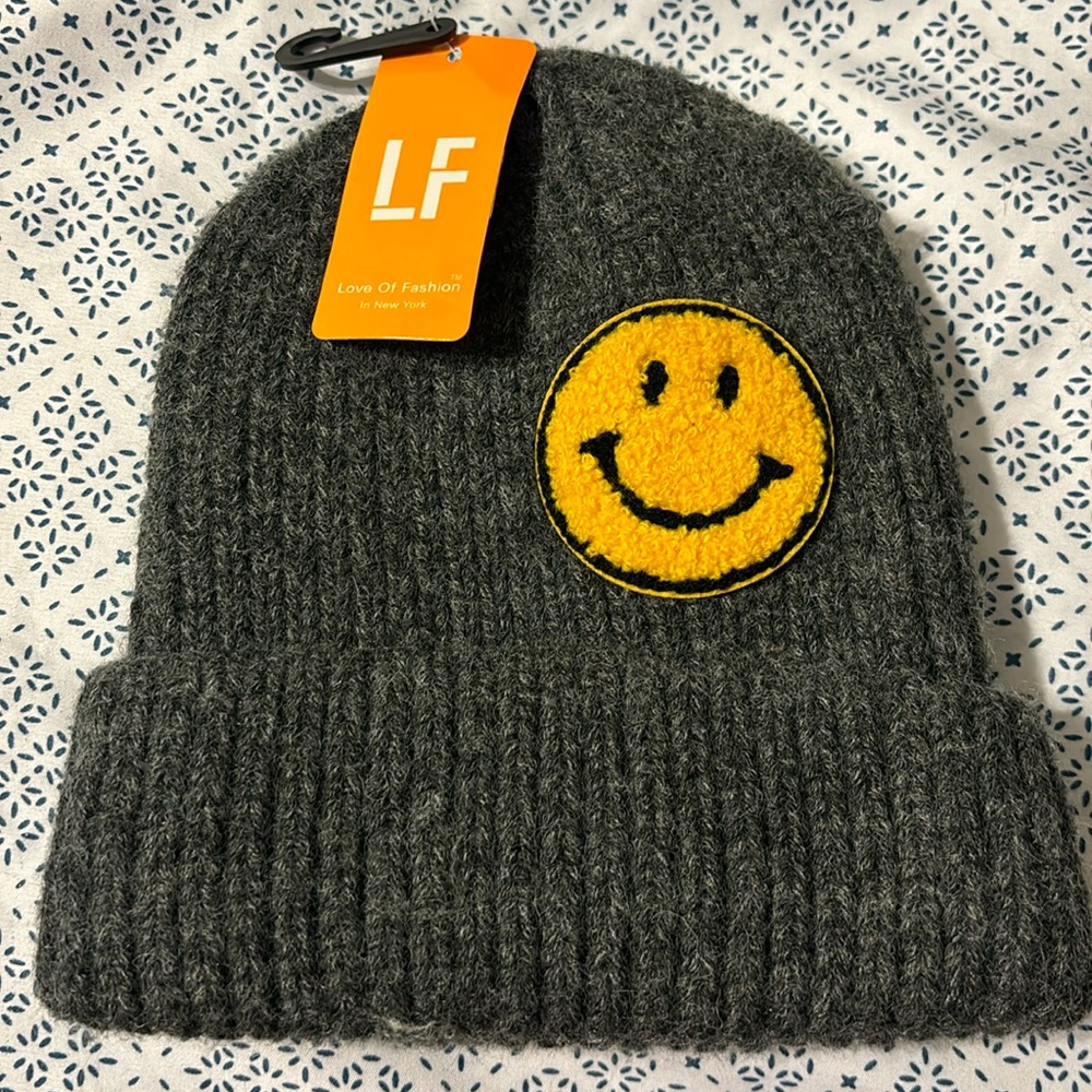 Smiley Face Toboggan 🙂 🪩